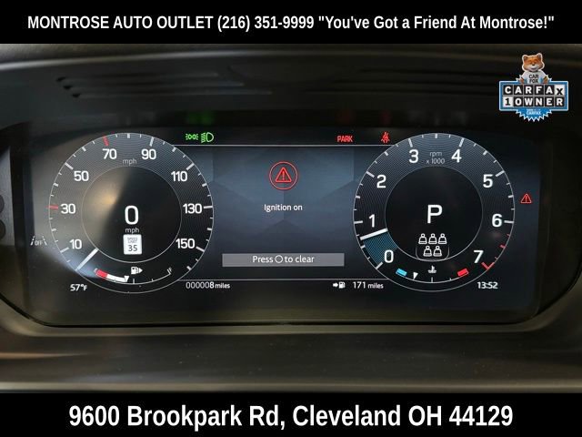 Used 2024 Land Rover Discovery Dynamic SE image 17