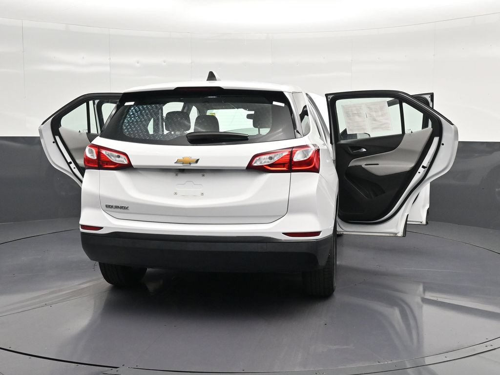 Used 2020 Chevrolet Equinox LS FWD image 34