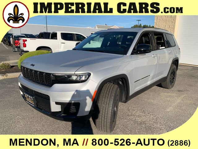 New 2025 Jeep Grand Cherokee L Altitude image 5