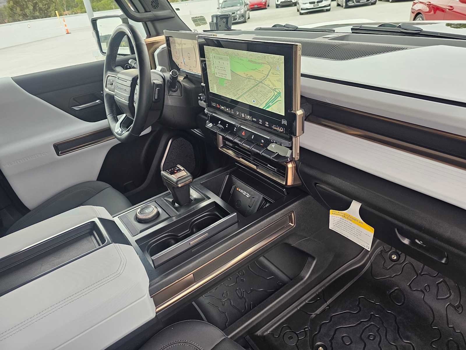 Used 2024 GMC Hummer EV 2X w/ Extreme Off-Road Package image 11