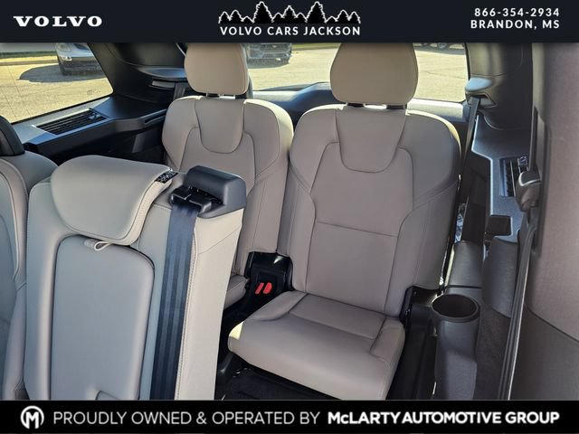 Certified 2026 Volvo XC90 B6 Plus w/ Protection Package Premier AWD/4WD image 18