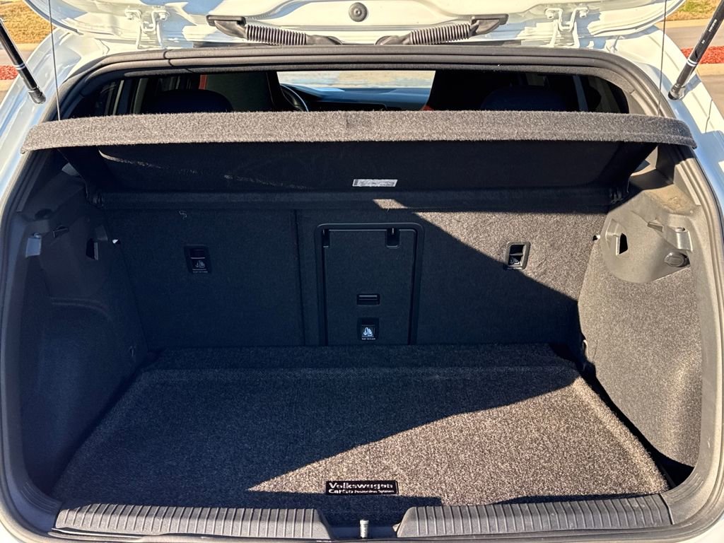 Used 2022 Volkswagen GTI S image 12