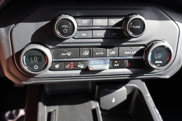 Used 2025 Ford Bronco Outer Banks image 41