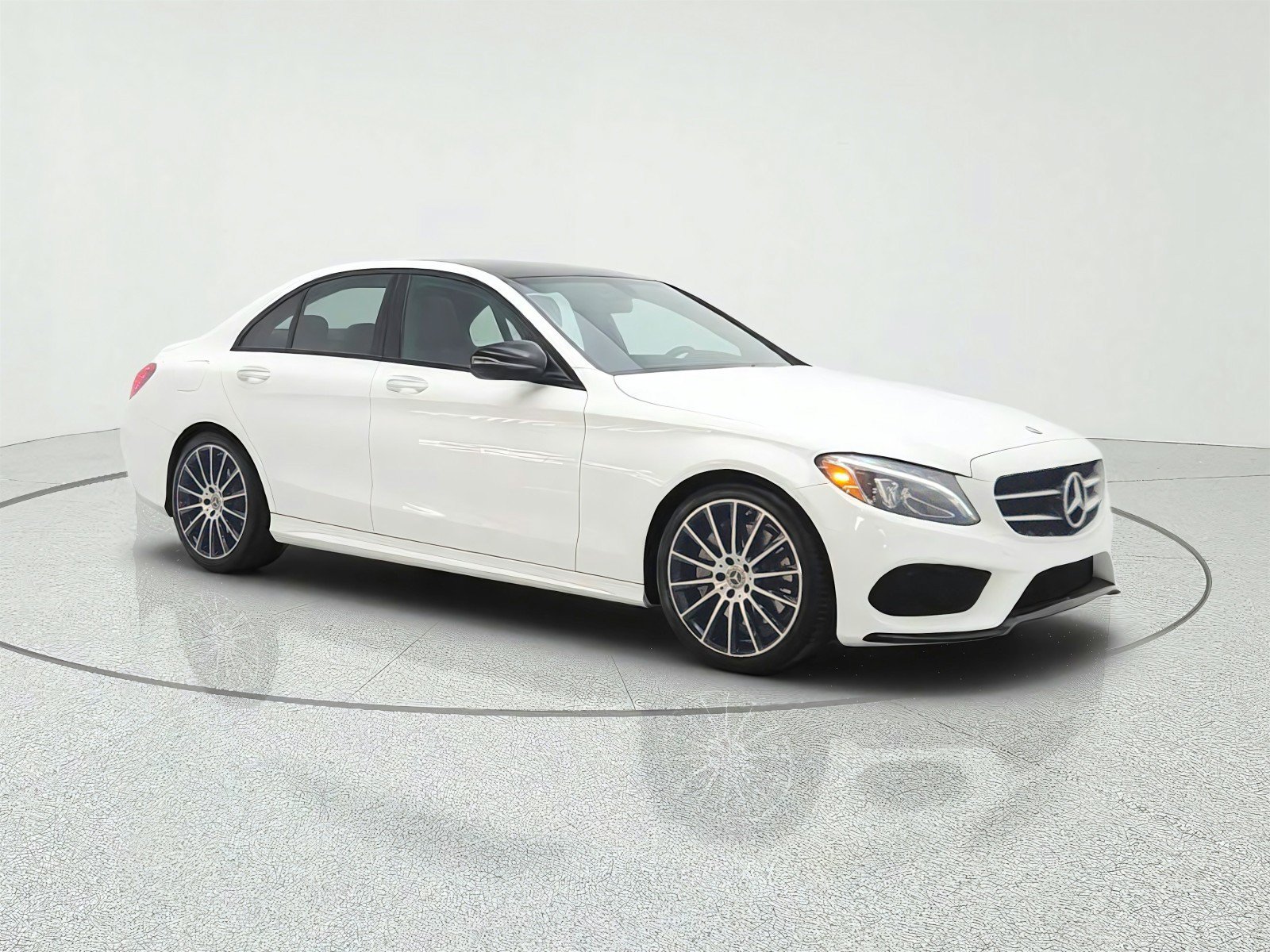 Used 2018 Mercedes-Benz C 300 Sedan image 3