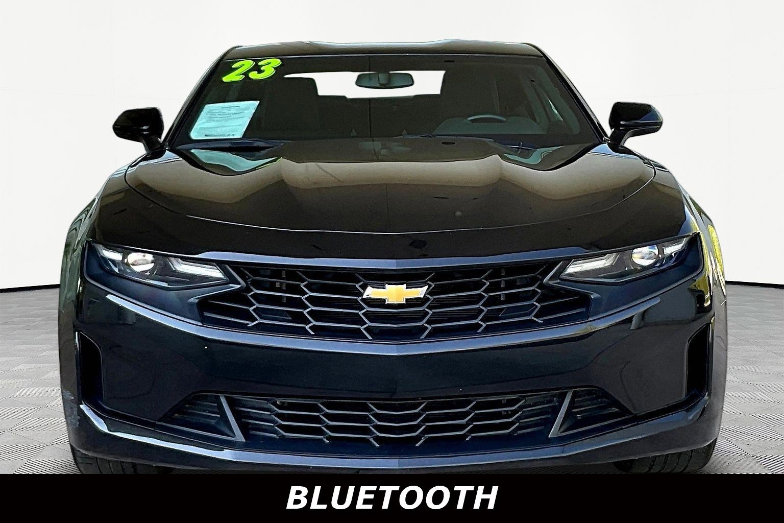 Used 2023 Chevrolet Camaro LT RWD image 2