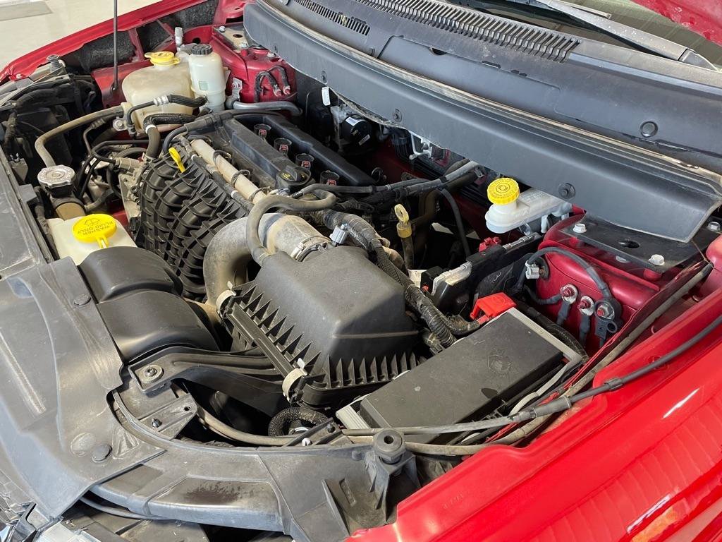 Used 2018 Dodge Journey SE w/ Blacktop Package FWD image 36