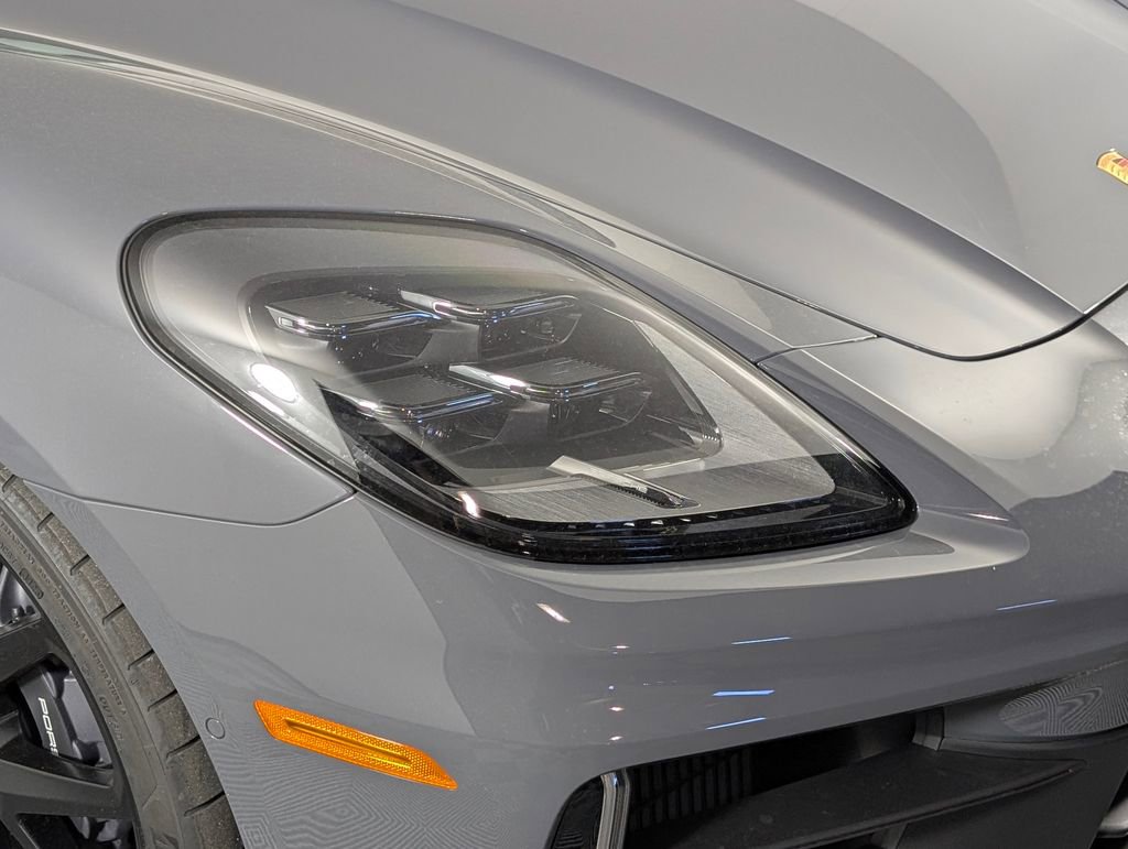 New 2026 Porsche Panamera image 15