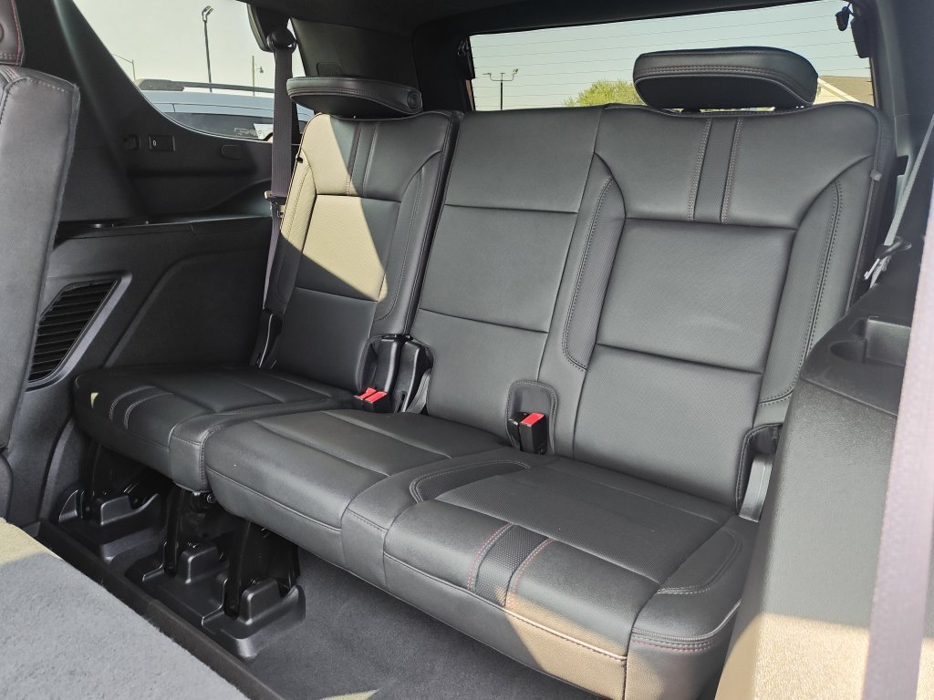 Used 2023 Chevrolet Tahoe RST AWD/4WD image 28