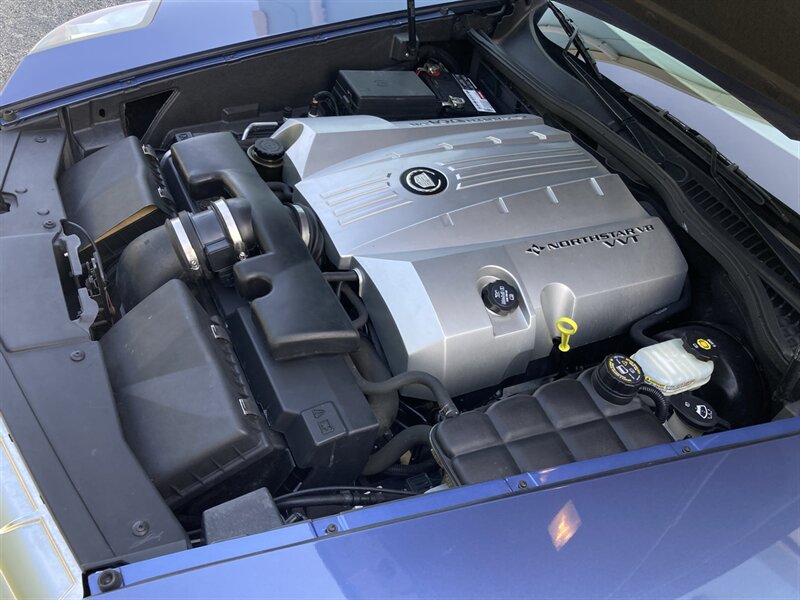 Used 2005 Cadillac XLR RWD image 35