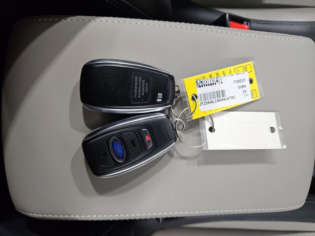 Certified 2024 Subaru Forester Limited image 31