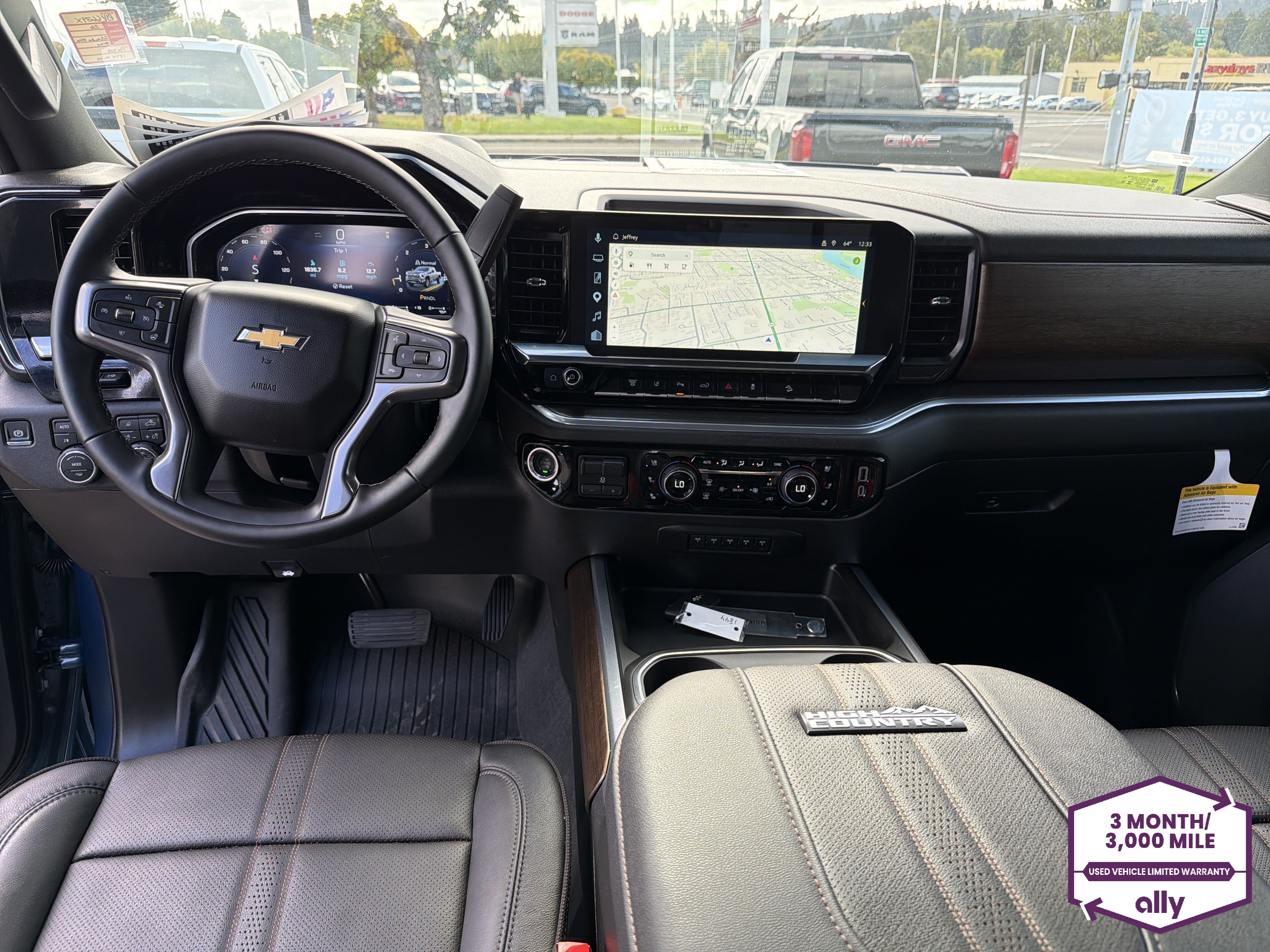 Used 2026 Chevrolet Silverado 2500 High Country w/ Technology Package AWD/4WD image 12