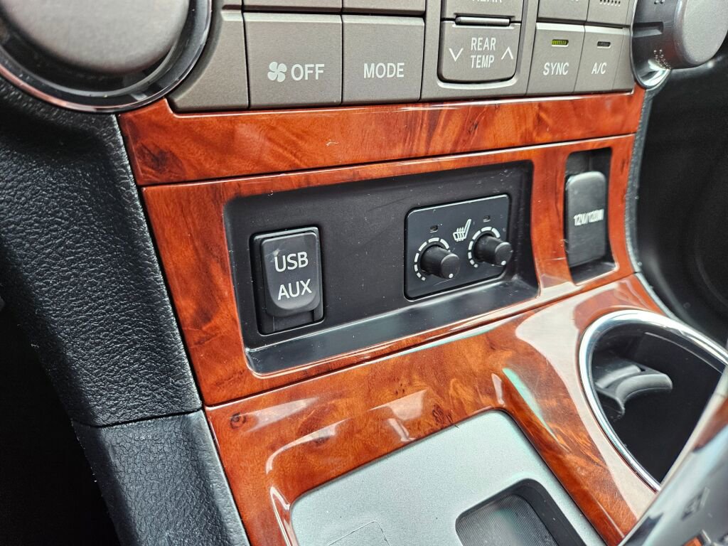 Used 2013 Toyota Highlander Limited image 33