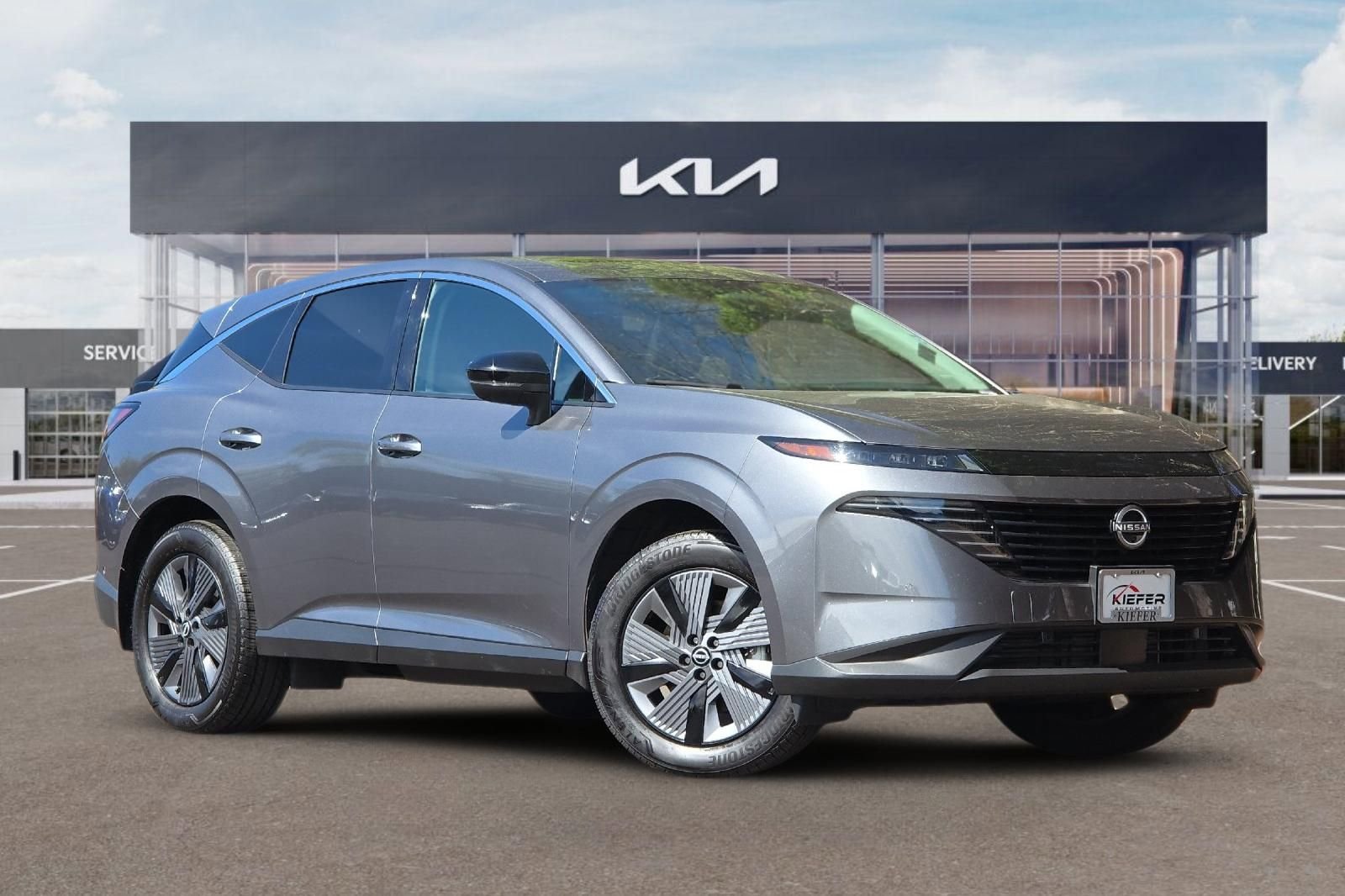 Used 2025 Nissan Murano SL AWD/4WD image 2