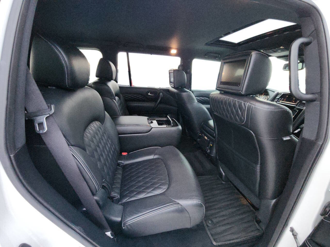 Used 2021 INFINITI QX80 Premium Select AWD/4WD image 45