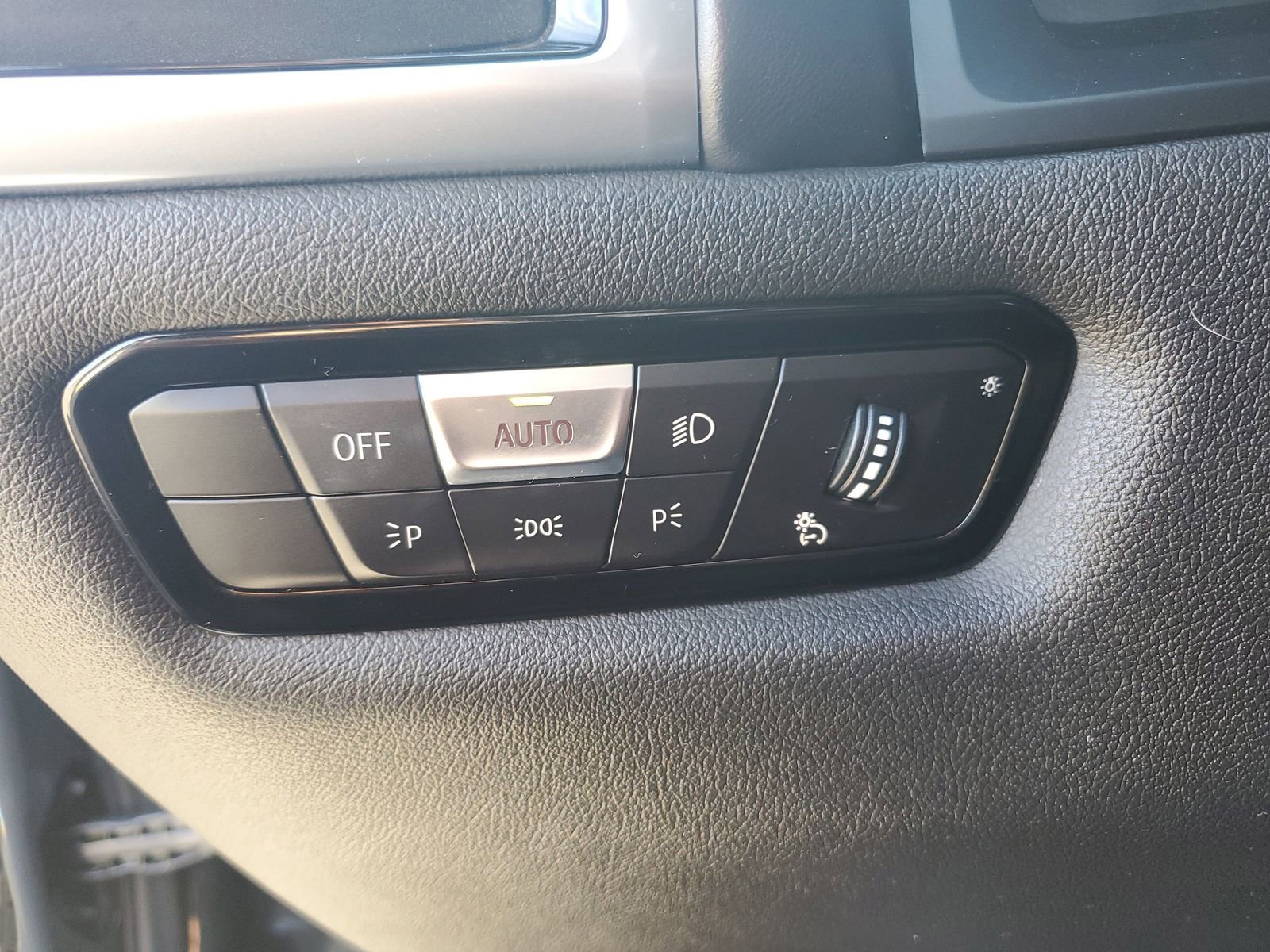 Used 2022 BMW M850i Gran Coupe xDrive image 25