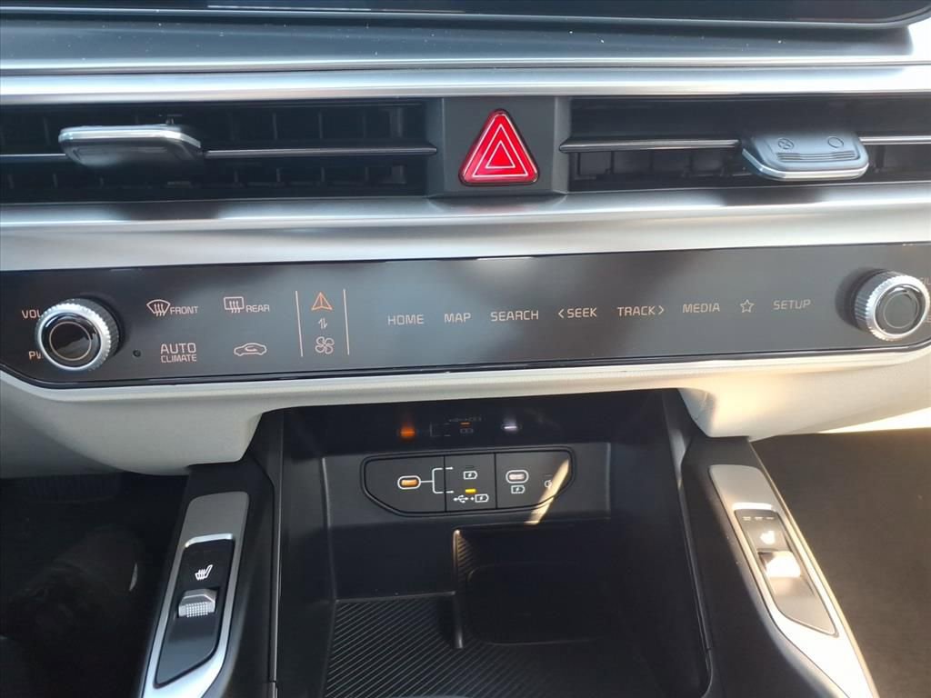 New 2026 Kia Sorento S w/ S Panoramic Sunroof Package FWD image 19