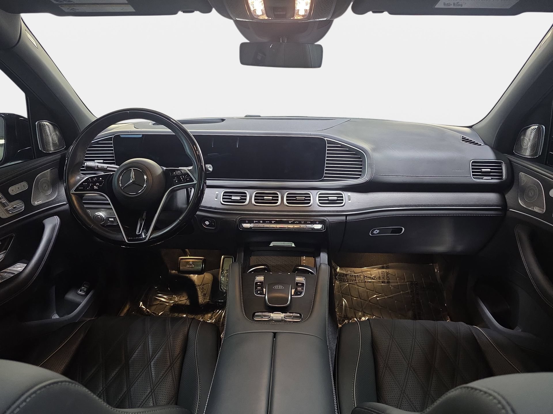 Used 2024 Mercedes-Benz Maybach GLS 600 4MATIC image 9