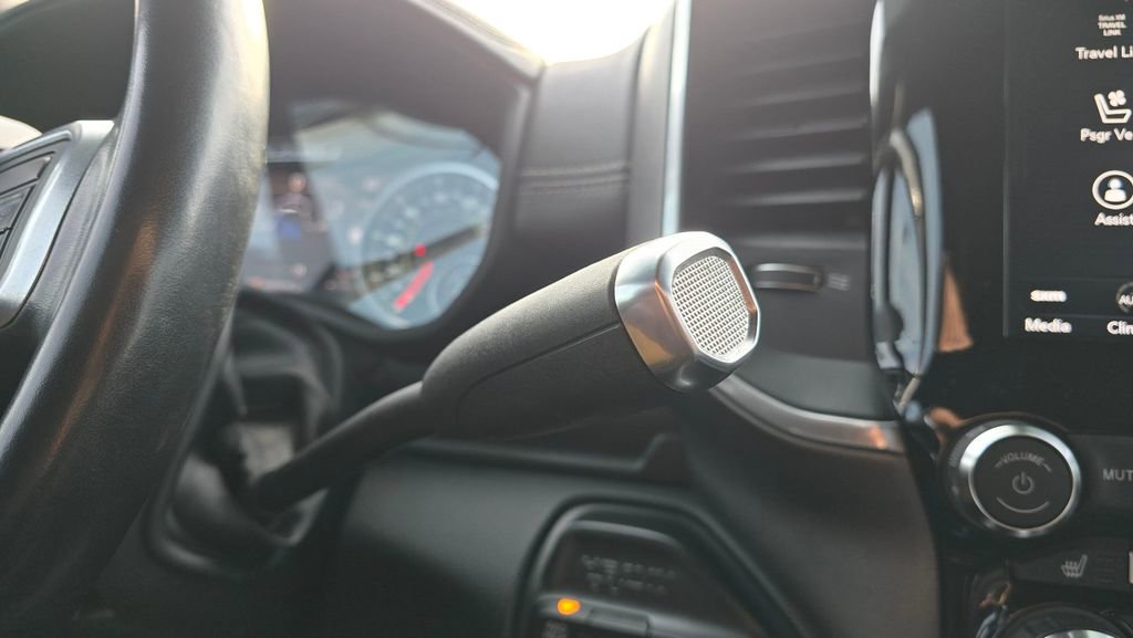 Used 2020 RAM 3500 Laramie image 39