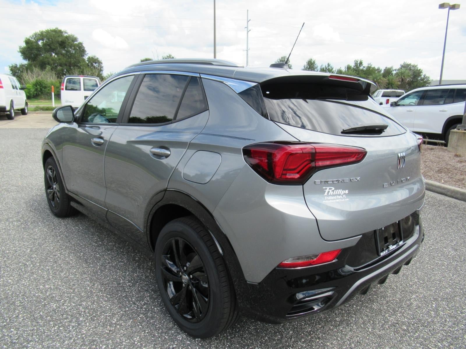 New 2026 Buick Encore GX Sport Touring w/ Comfort Package FWD image 5