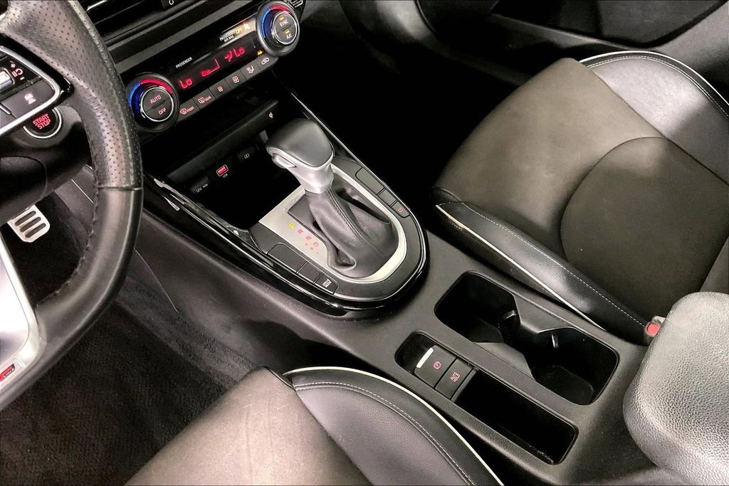 Used 2023 Kia Forte GT-Line w/ GT-Line Premium Package image 17