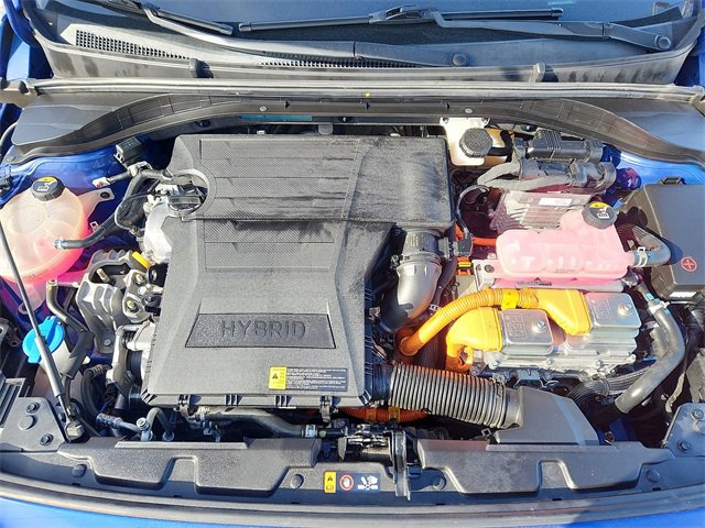 Used 2020 Hyundai Ioniq Limited image 16