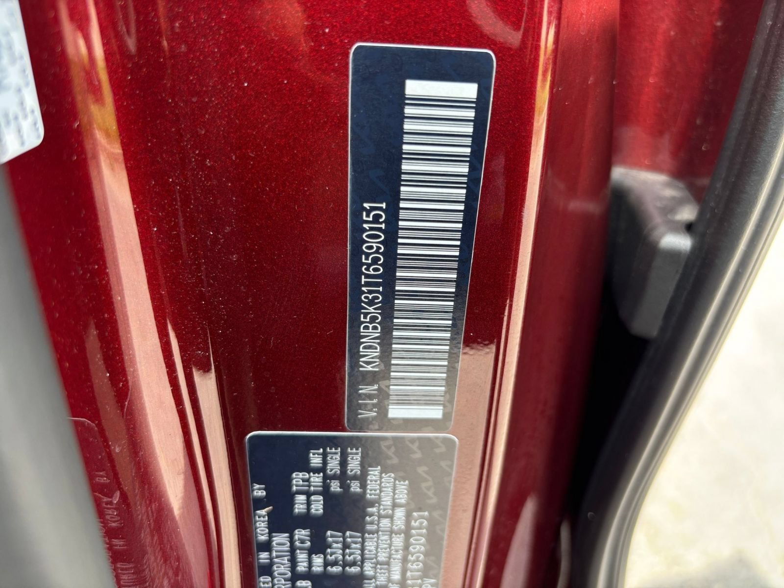 Used 2026 Kia Carnival FWD image 30
