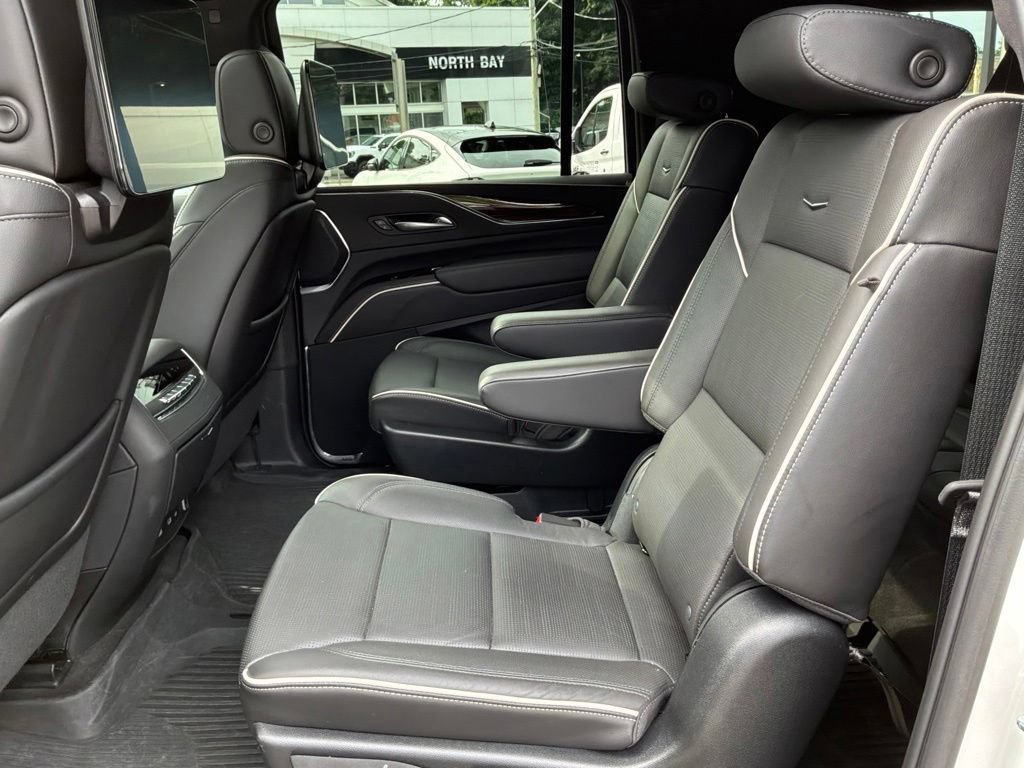 Used 2023 Cadillac Escalade ESV Premium Luxury w/ LPO, Floor Liner Package AWD/4WD image 16