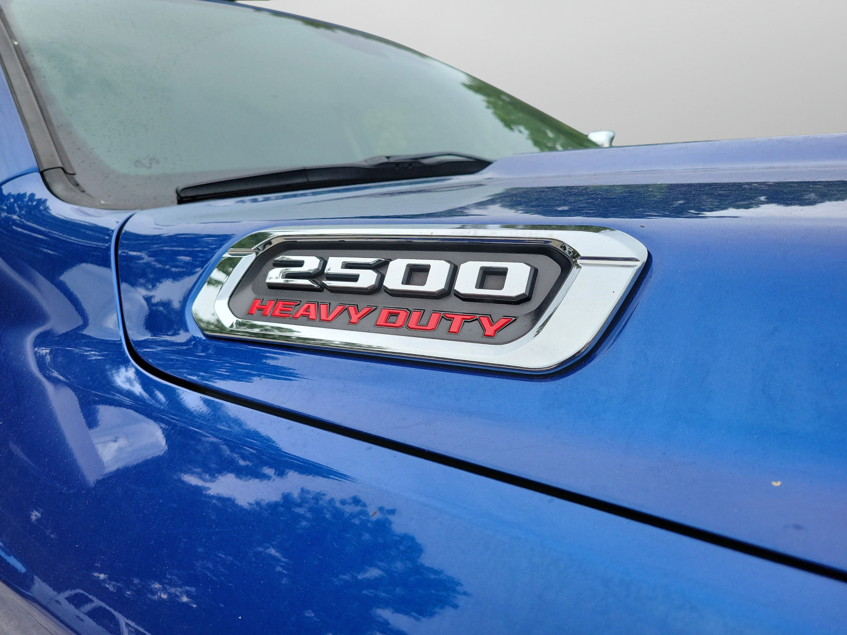 Certified 2019 RAM 2500 Laramie RWD image 32