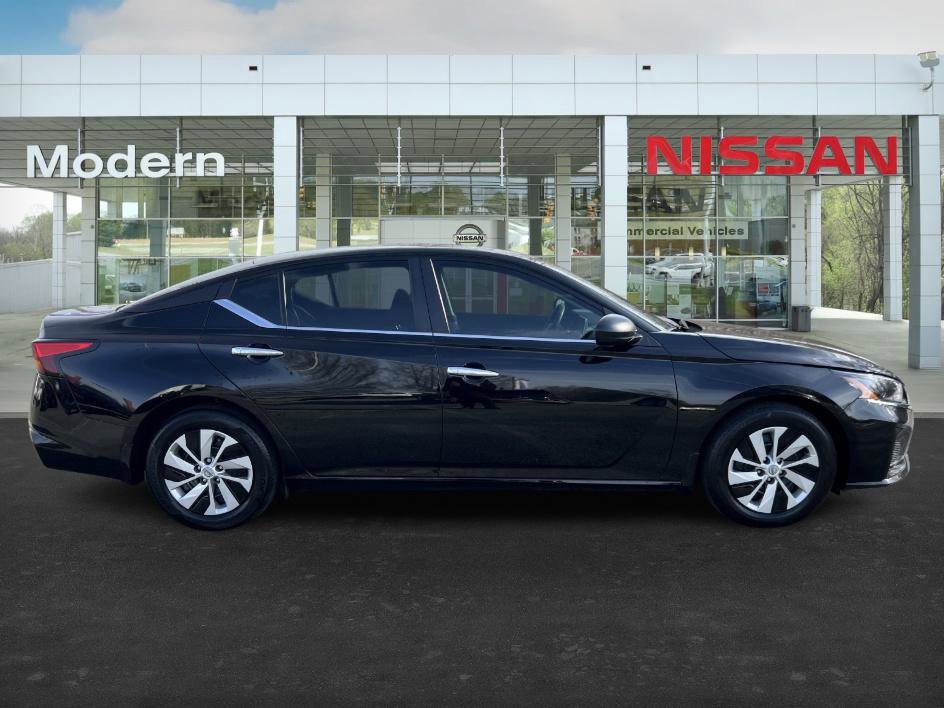 Certified 2025 Nissan Altima 2.5 S image 6