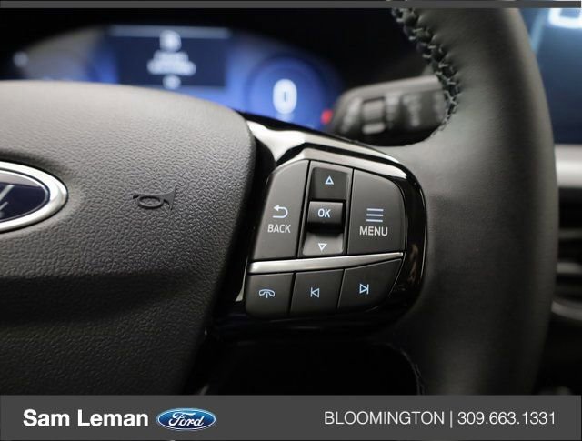 New 2025 Ford Escape SE w/ PHEV Premium Package image 9