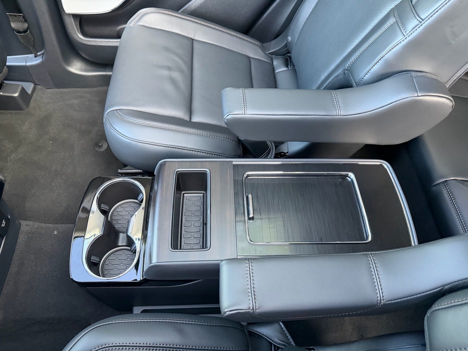 New 2026 Lincoln Aviator Reserve AWD/4WD image 21