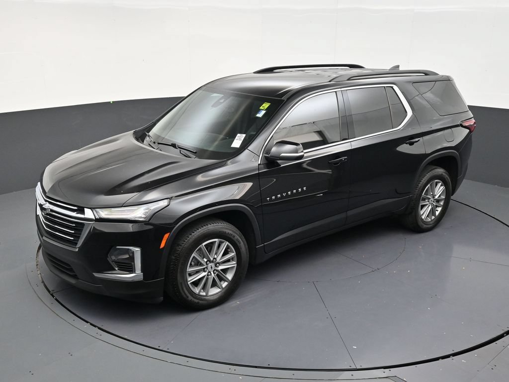 Used 2024 Chevrolet Traverse LT FWD image 9