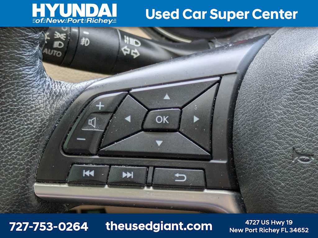 Used 2019 Nissan Rogue SL w/ Premium Package FWD image 34