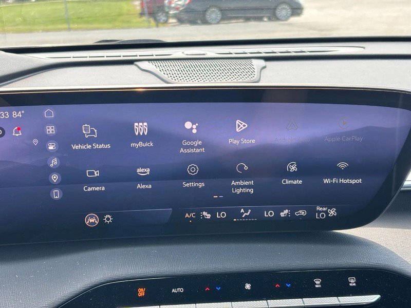 Certified 2025 Buick Enclave Preferred FWD image 21