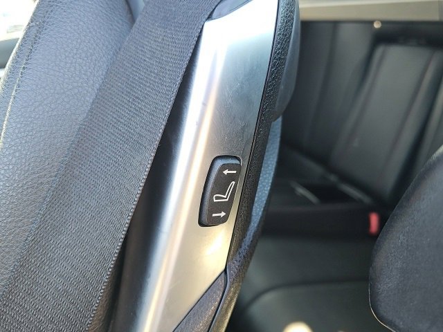 Used 2019 BMW 430i Convertible image 10