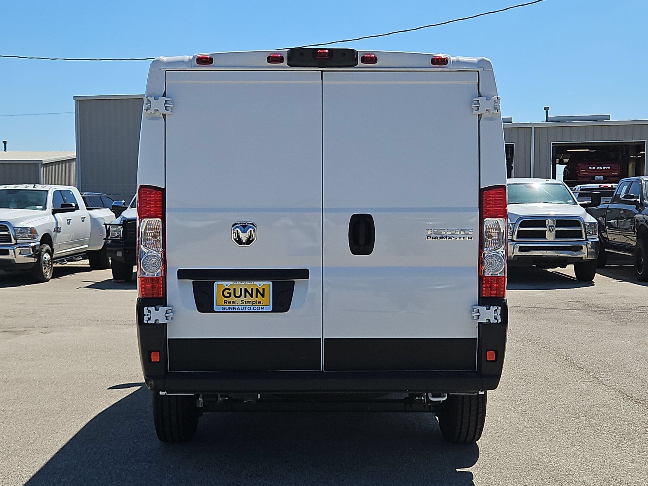 New 2026 RAM ProMaster 1500 w/ Storage Group FWD image 4