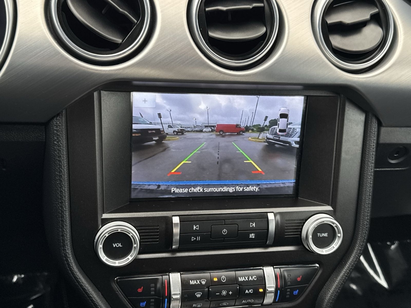 Used 2022 Ford Mustang GT Premium w/ Equipment Group 401A RWD image 19