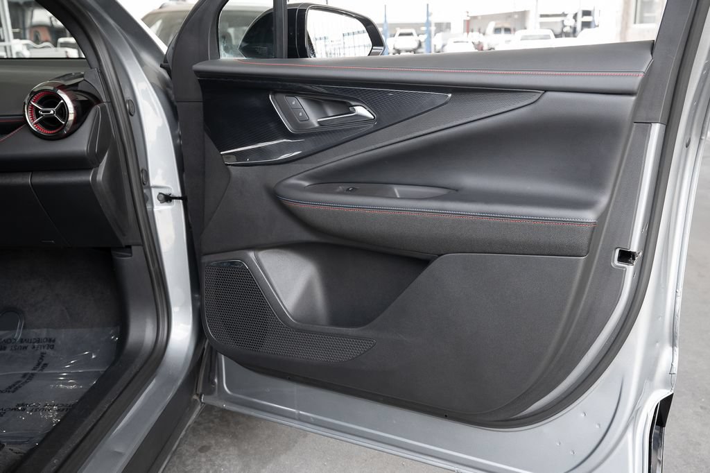 Used 2024 Chevrolet Blazer EV RS RWD image 44