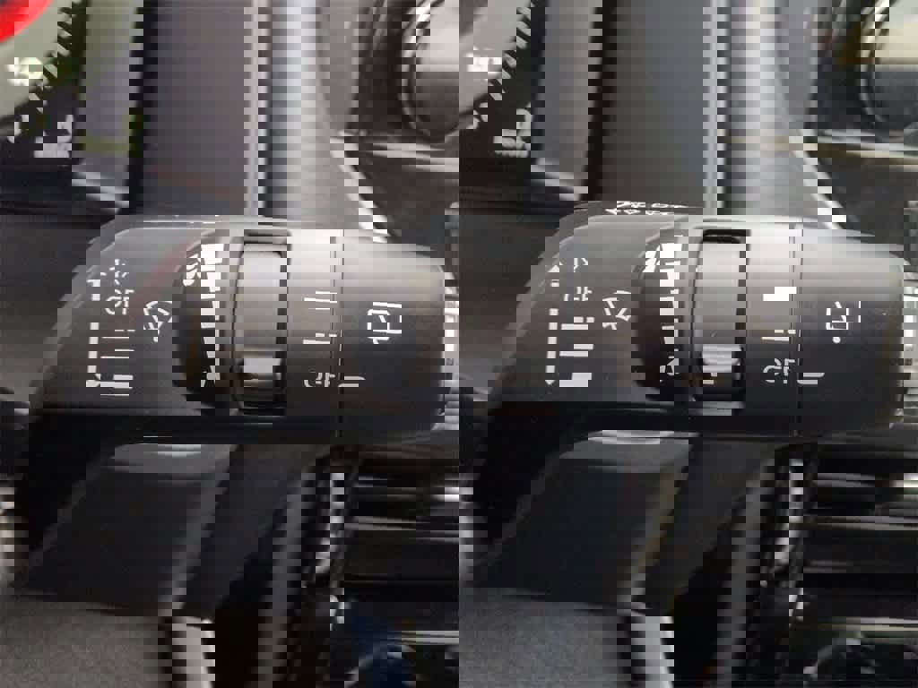 Used 2023 Nissan Rogue Platinum w/ Platinum Premium Package image 28