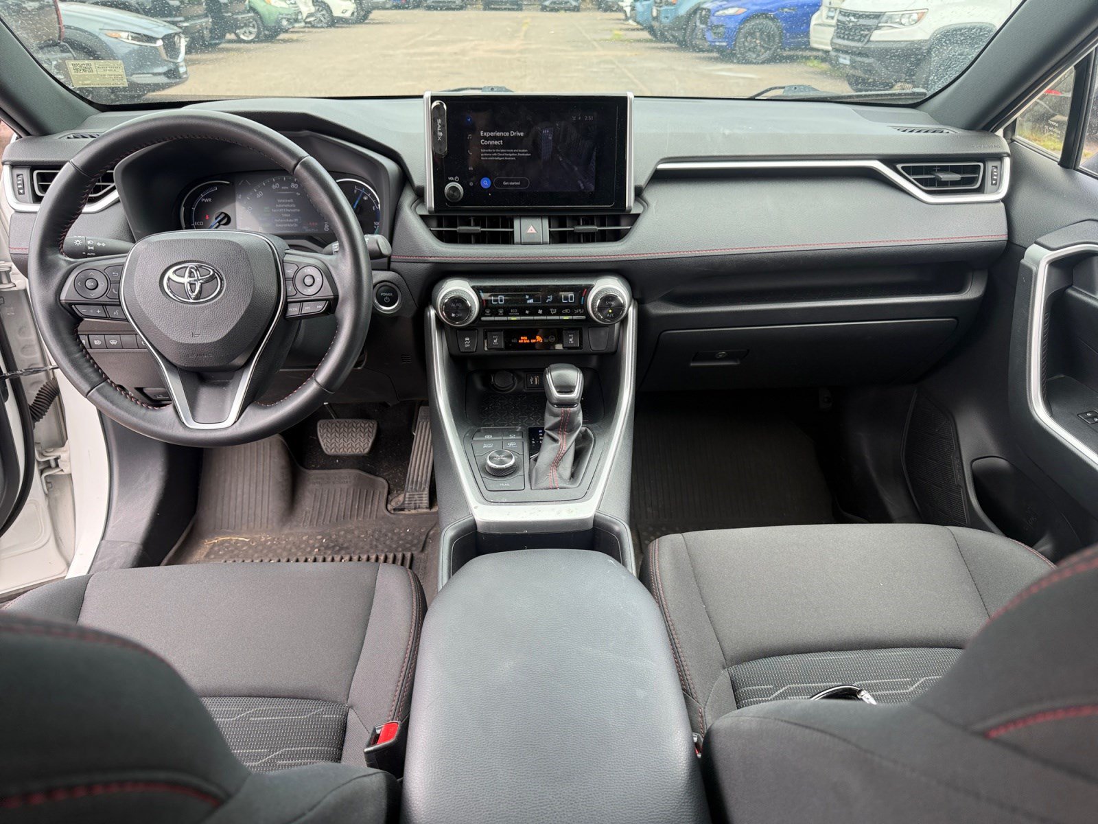 Used 2023 Toyota RAV4 SE w/ Weather & Moonroof Package AWD/4WD image 19