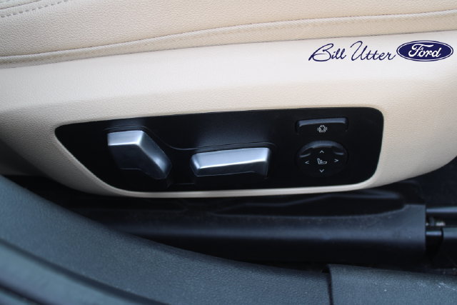 Used 2021 BMW 330i Sedan w/ Premium Package RWD image 12