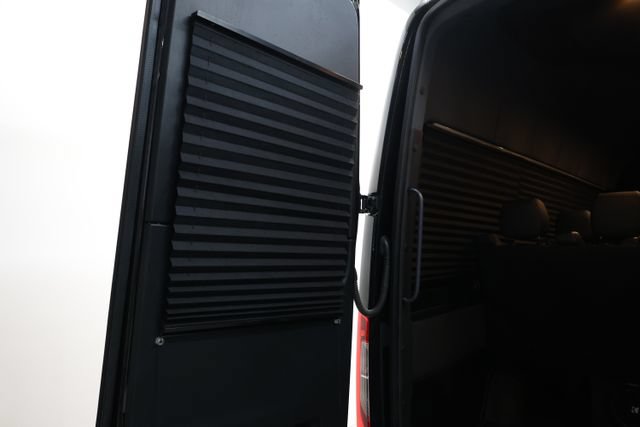 Used 2022 Mercedes-Benz Sprinter 2500 image 55