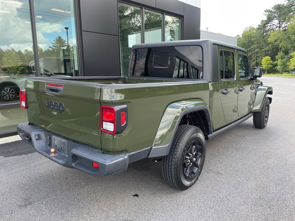 Used 2022 Jeep Gladiator Sport image 6