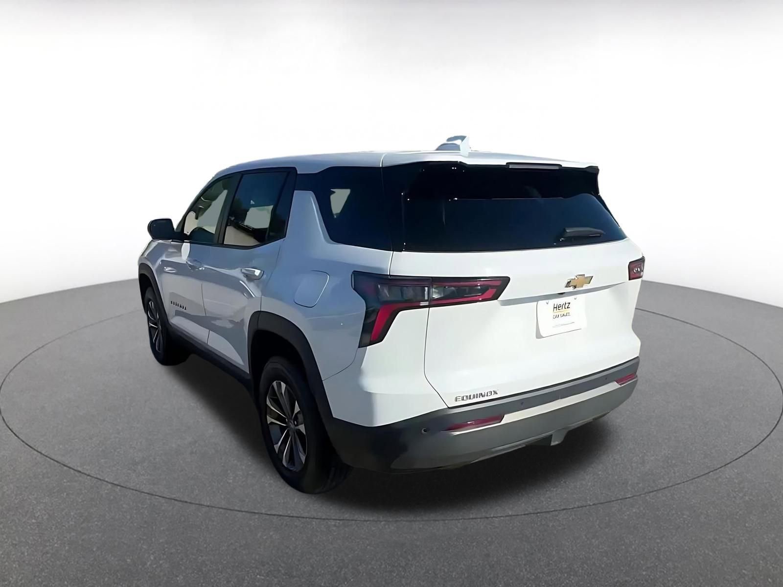 Used 2025 Chevrolet Equinox LT image 11