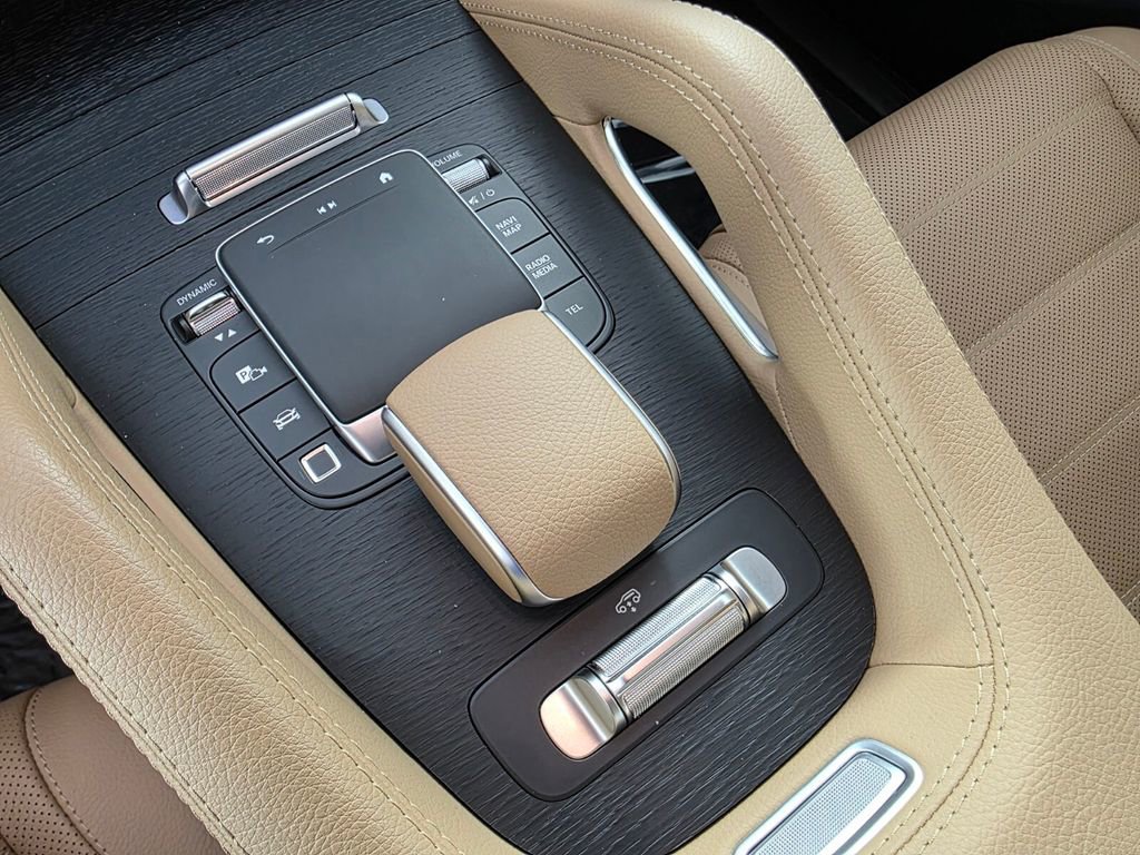 Certified 2025 Mercedes-Benz GLS 450 4MATIC image 26