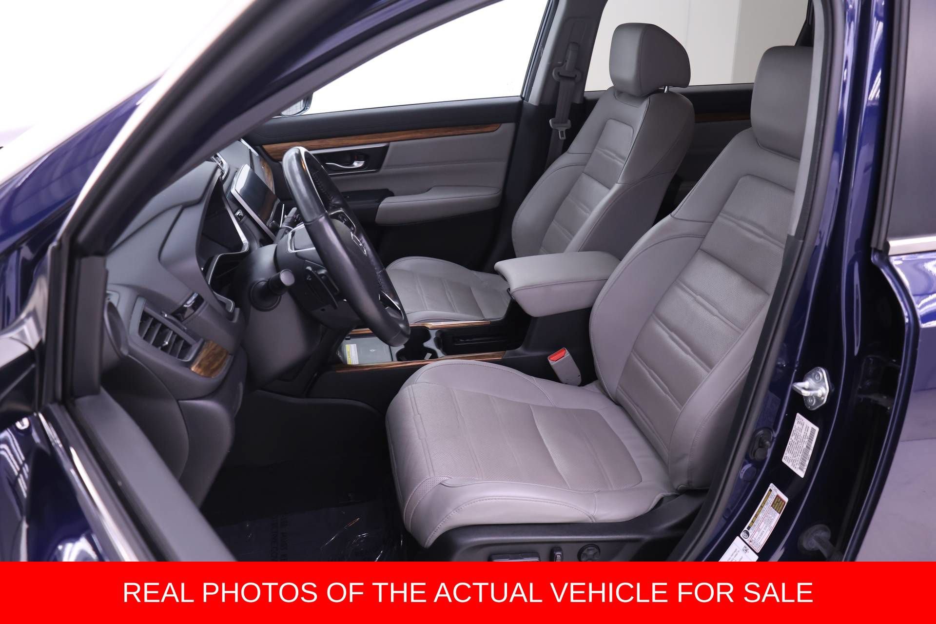 Used 2021 Honda CR-V Touring image 4