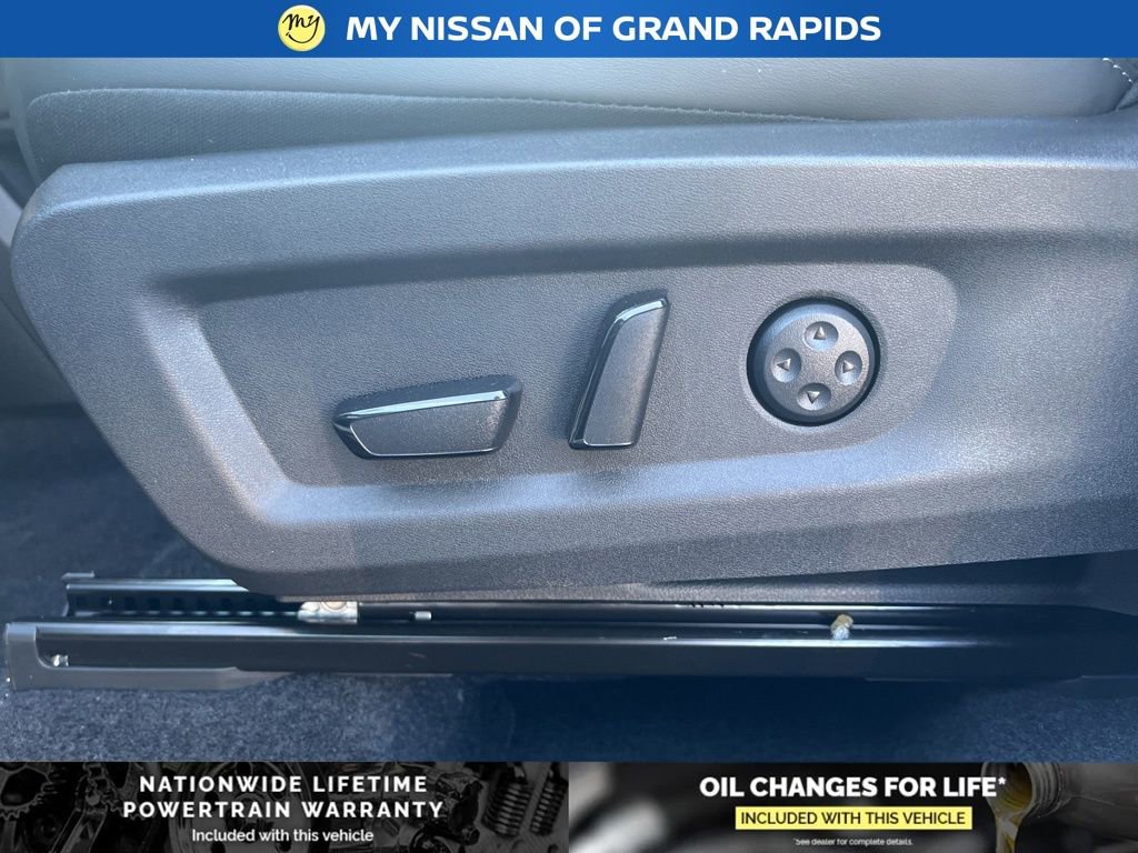 New 2026 Nissan Murano Platinum w/ Cargo Package AWD/4WD image 13