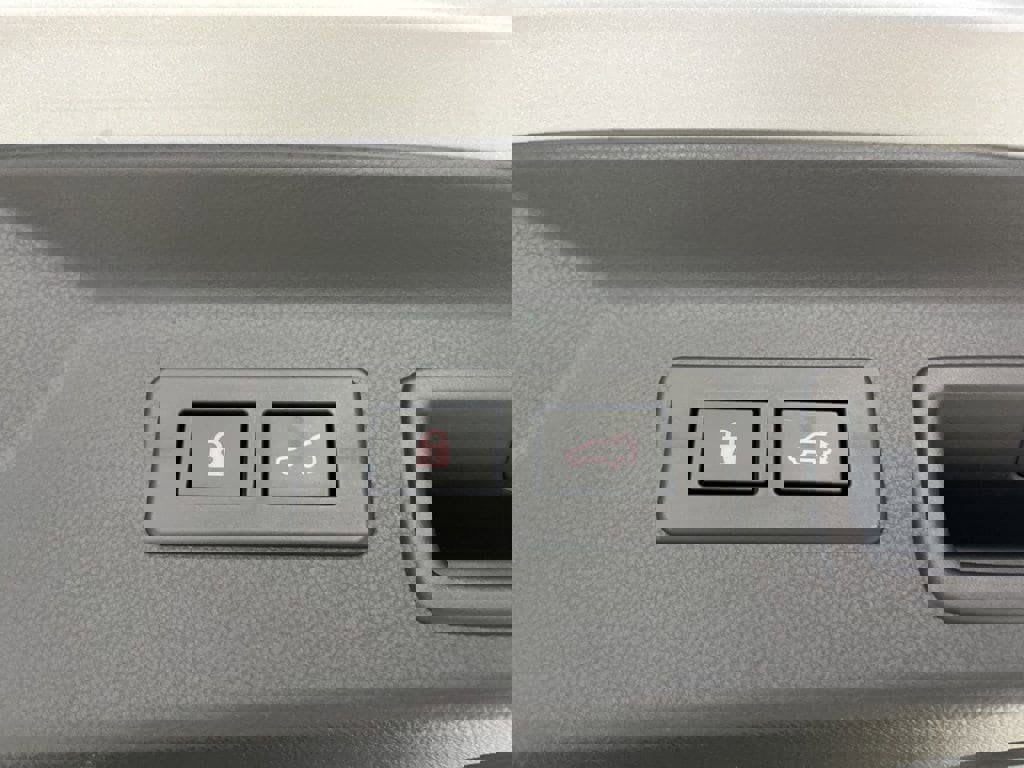 Certified 2025 Subaru Forester Premium w/ Convenience Package #1 image 40