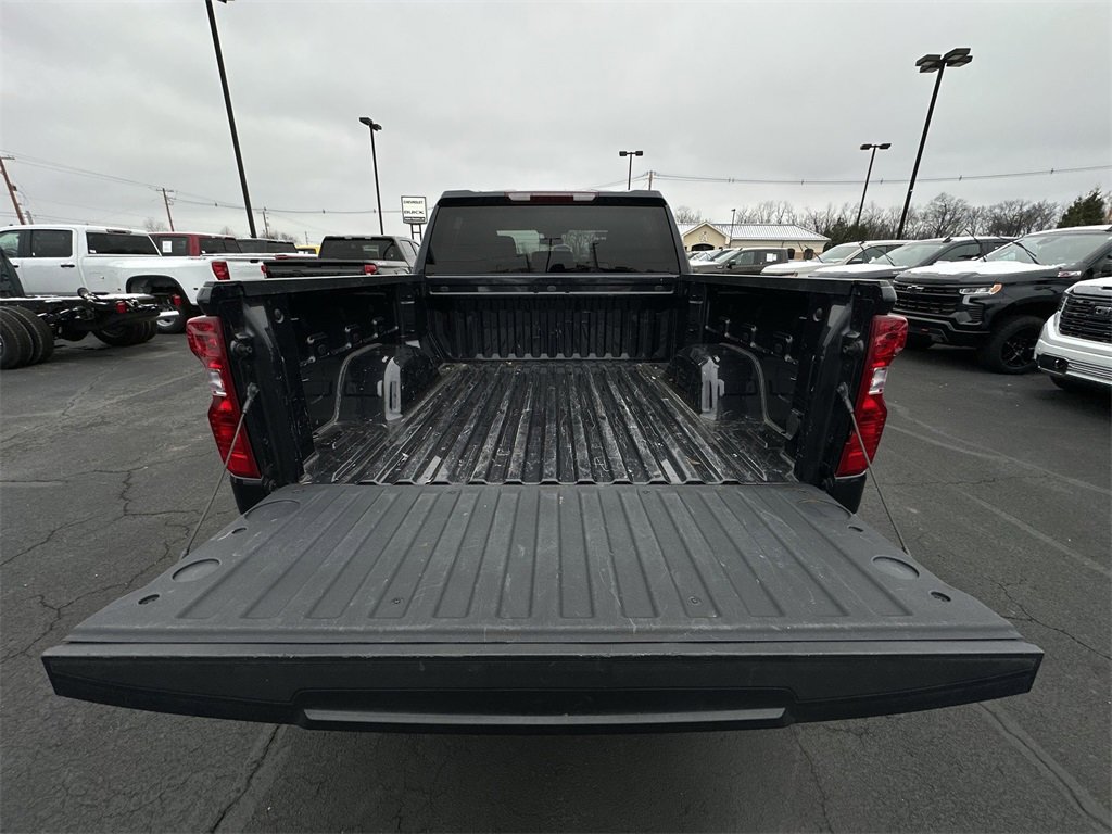Used 2024 Chevrolet Silverado 1500 LT image 22