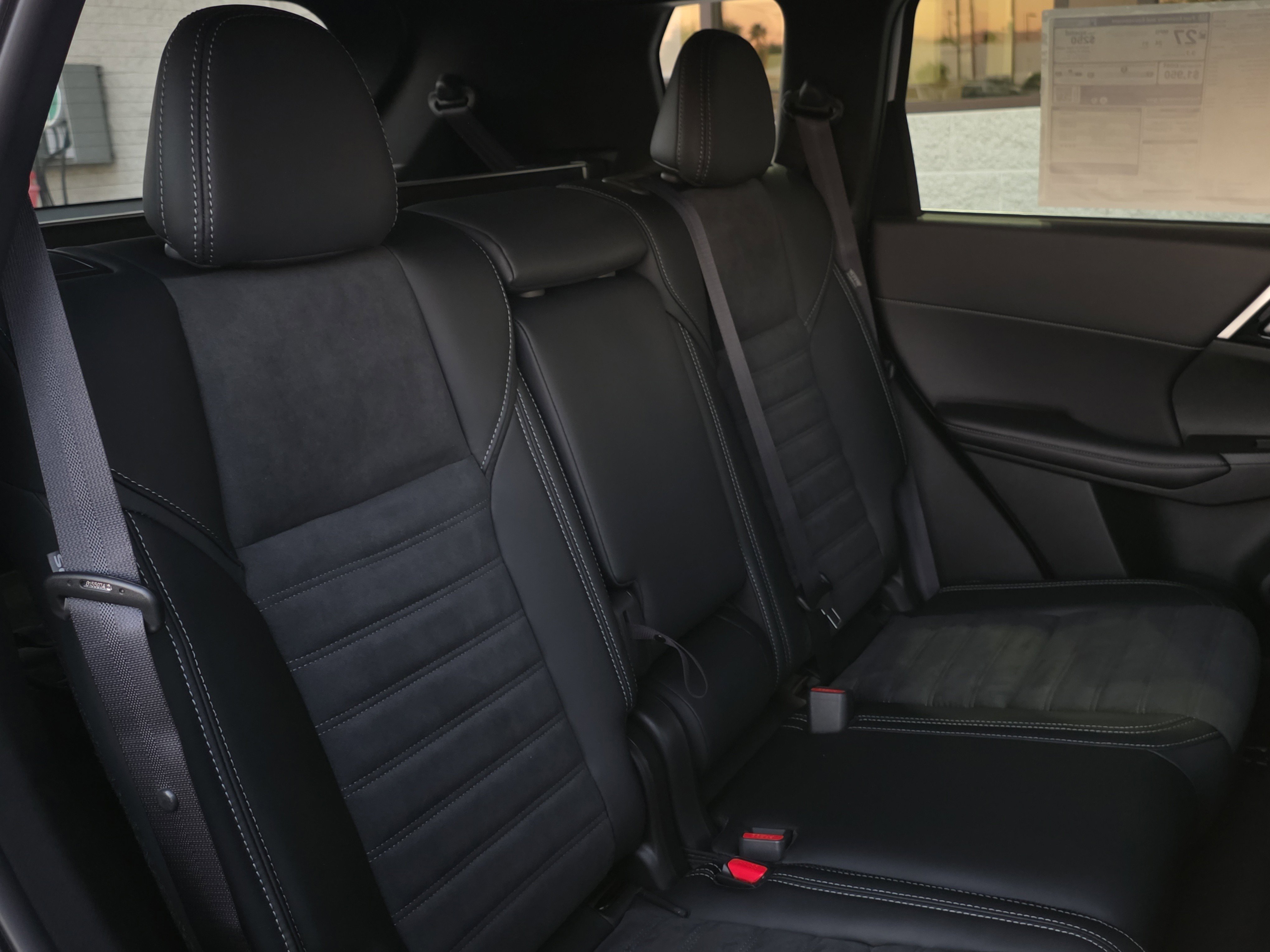 New 2025 Mitsubishi Outlander SE image 26